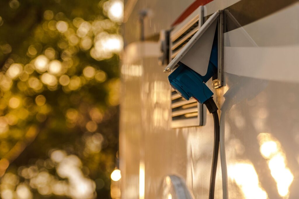 Prepare the motorhome for the holidays: electricity