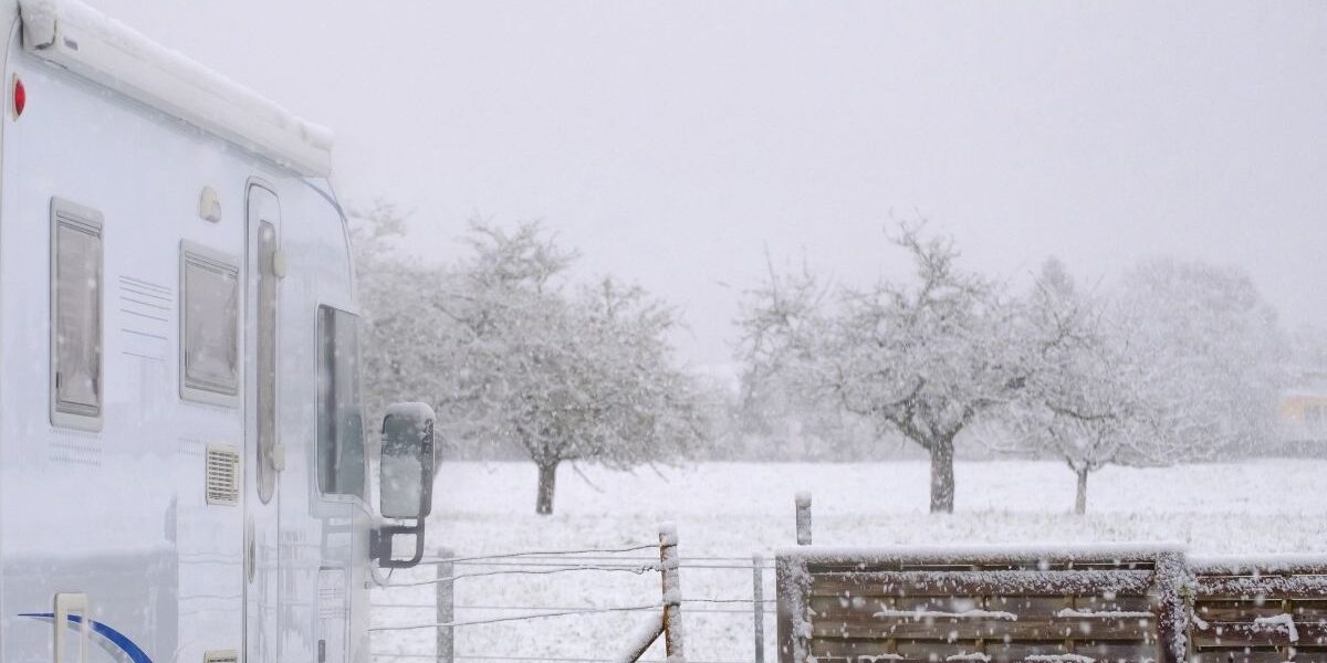 Autocaravana_nieve A la nieve en autocaravana