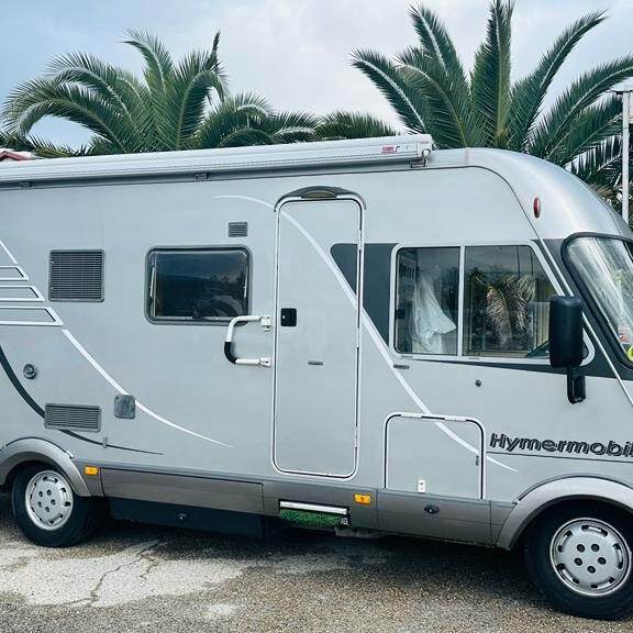 Hymermobil B-614