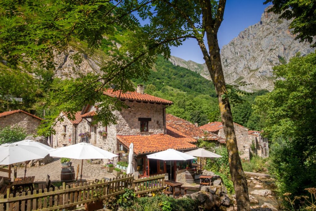 Lesser known destinations: Bulnes