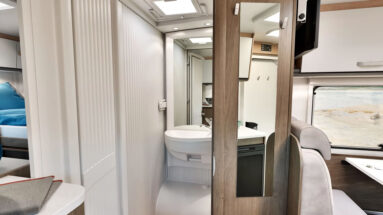 Autocaravan Express - Carado V-337 Pro+